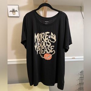 Torrid Halloween graphic tee